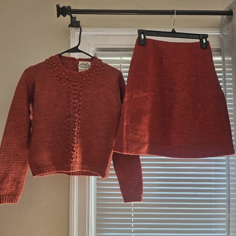 Vintage THE VILLAGER 1960s Skirt And Sweater Set